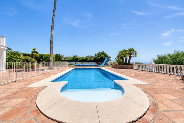 Image No.33-5 Bed Villa for sale