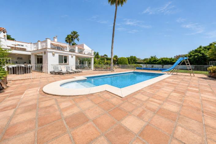 Image No.34-5 Bed Villa for sale