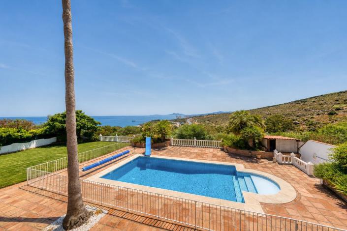 Image No.43-5 Bed Villa for sale