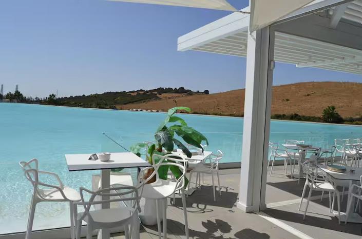 Image No.30-2 Bed Apartment for sale