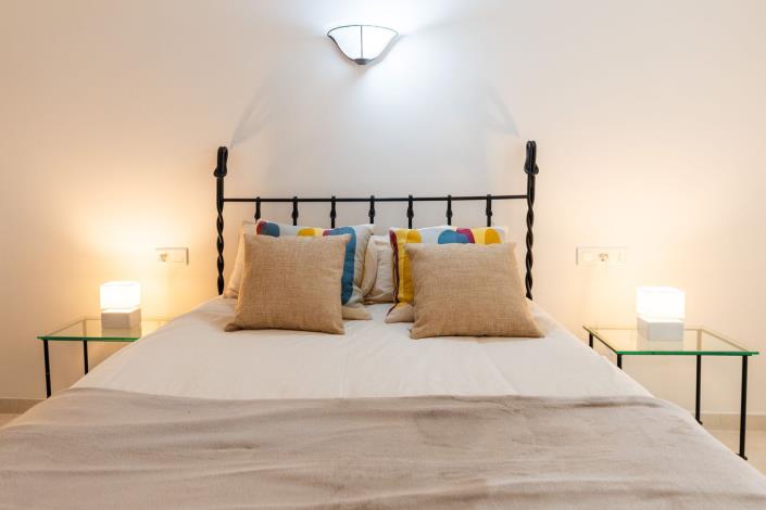 Image No.18-2 Bed Apartment for sale