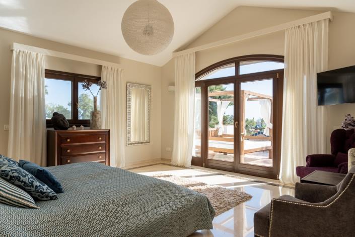 Image No.24-4 Bed Villa for sale