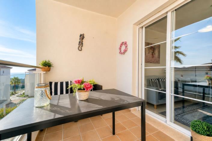 Image No.15-3 Bed Apartment for sale