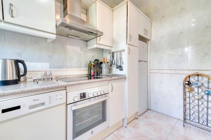Image No.22-3 Bed Apartment for sale