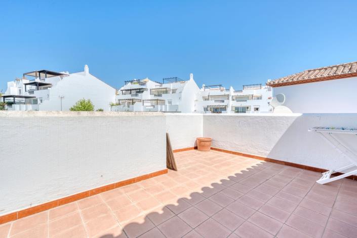 Image No.23-3 Bed Apartment for sale