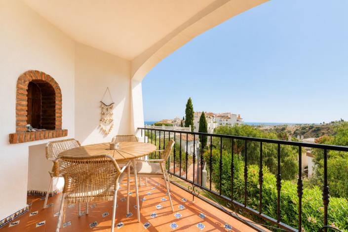 Image No.2-2 Bed Apartment for sale