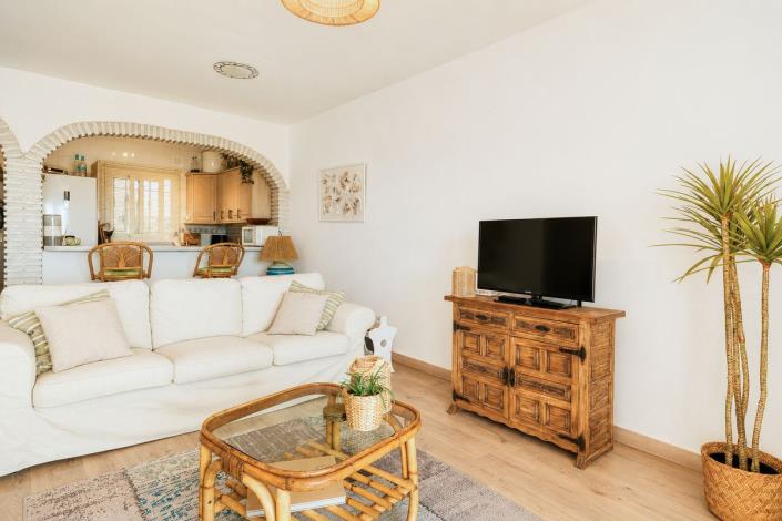 Image No.12-2 Bed Apartment for sale