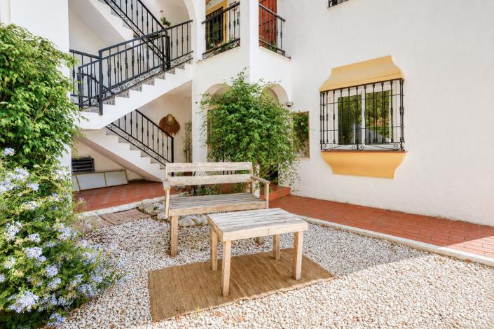 Image No.26-2 Bed Apartment for sale