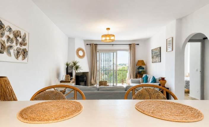 Image No.36-2 Bed Apartment for sale
