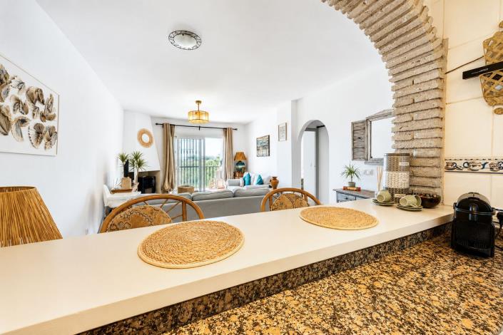 Image No.38-2 Bed Apartment for sale