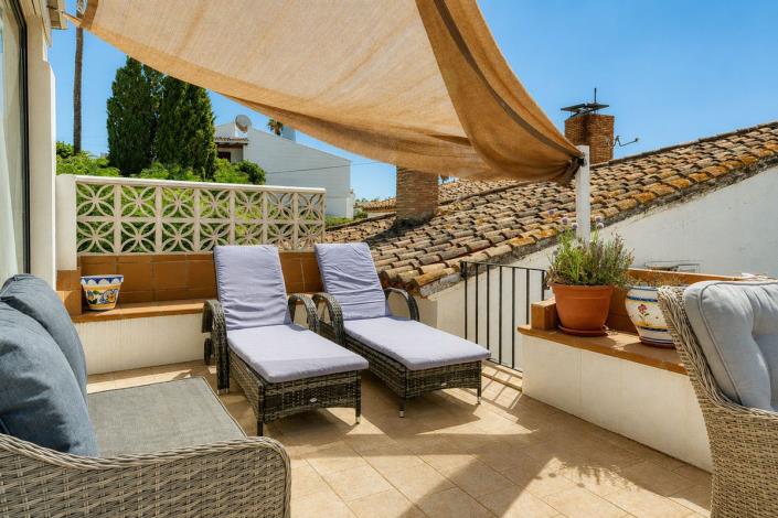 Image No.18-3 Bed Townhouse for sale
