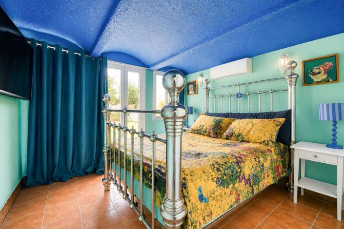Image No.28-3 Bed Townhouse for sale