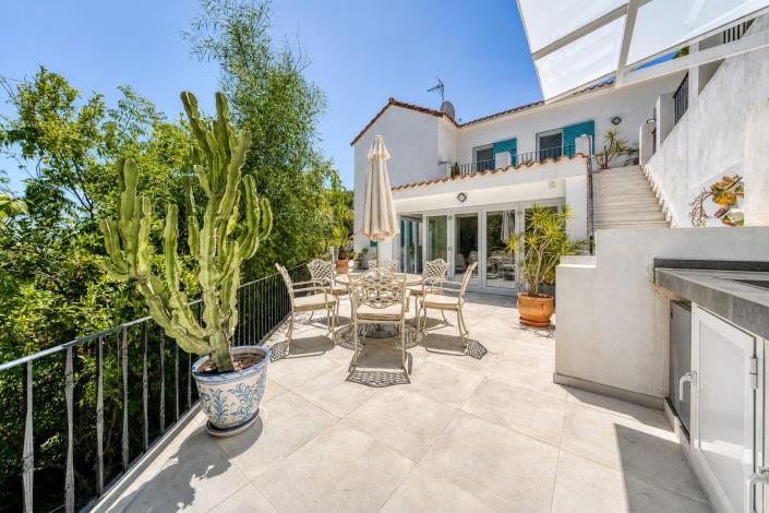 Image No.9-Villa for sale