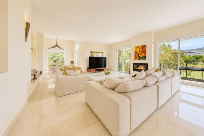 Image No.24-4 Bed Villa for sale