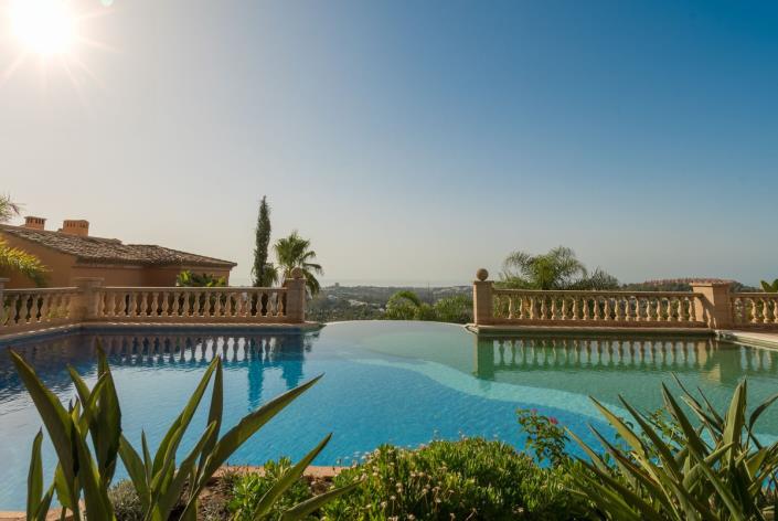 Image No.30-3 Bed Apartment for sale