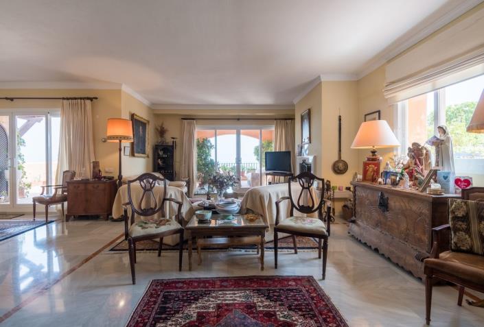 Image No.17-3 Bed Apartment for sale
