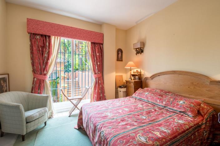 Image No.19-3 Bed Apartment for sale