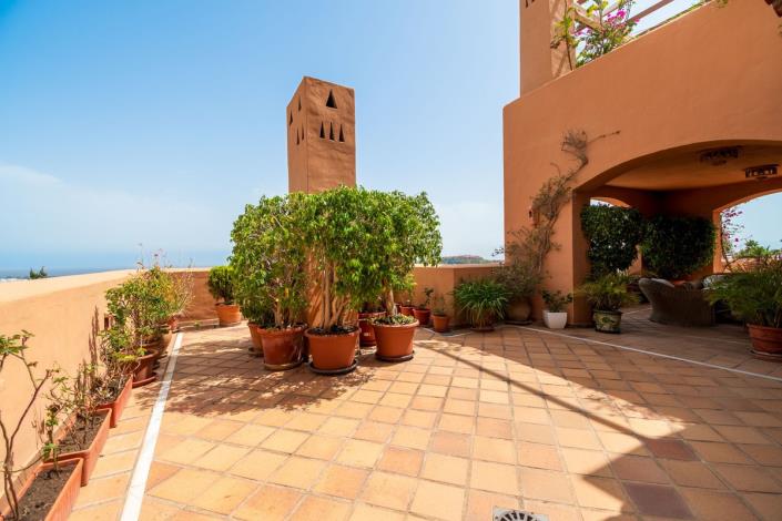Image No.22-3 Bed Apartment for sale