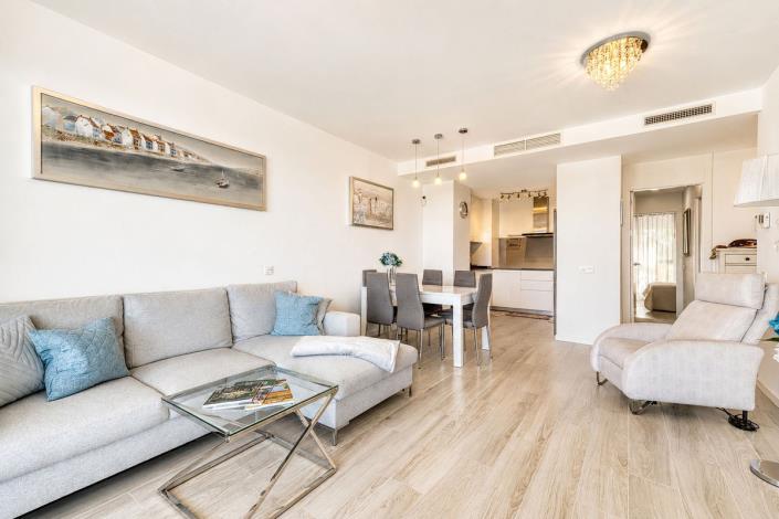 Image No.6-3 Bed Apartment for sale