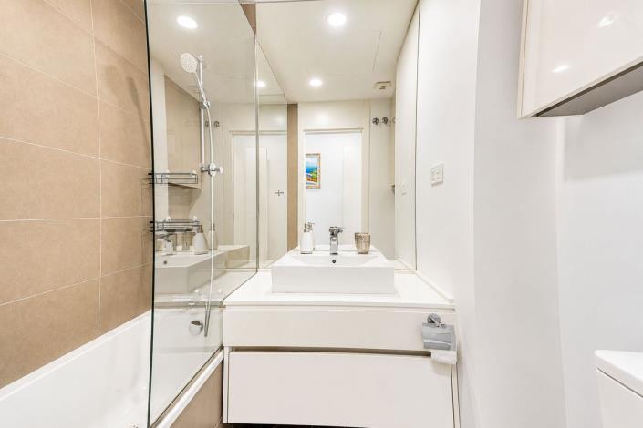 Image No.19-3 Bed Apartment for sale