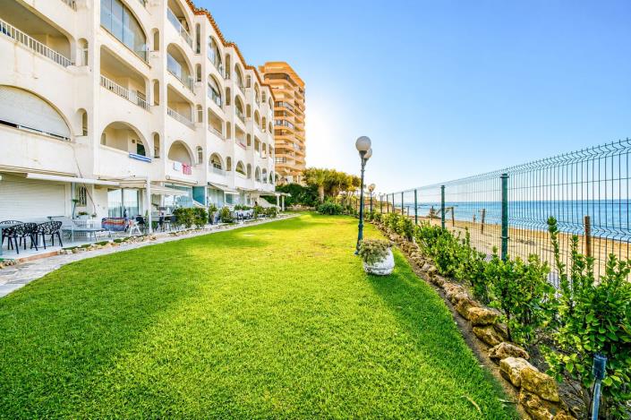 Image No.28-2 Bed Apartment for sale