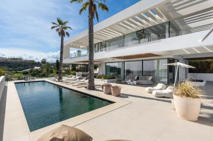 Image No.27-6 Bed Villa for sale