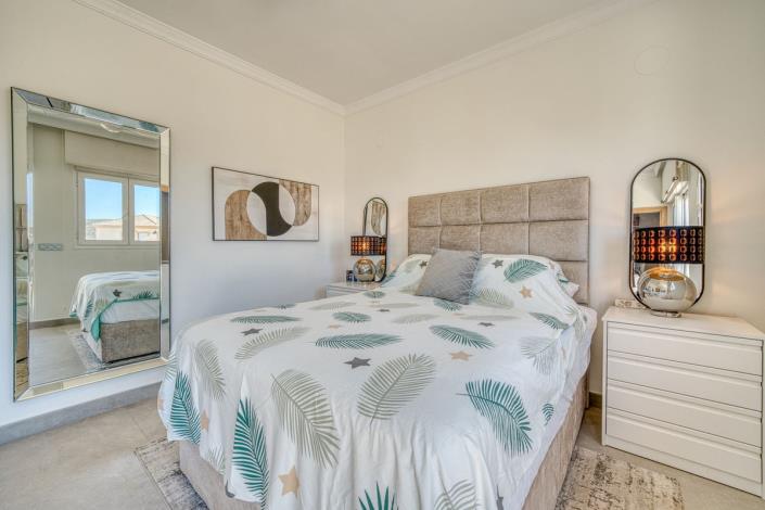 Image No.29-3 Bed Duplex for sale