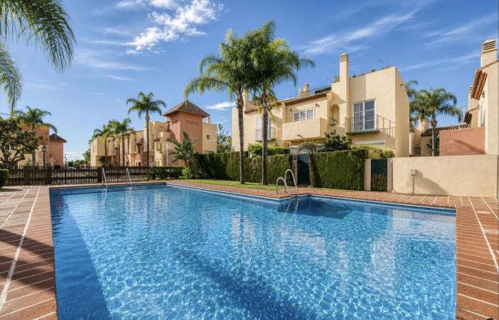 Image No.8-3 Bed Apartment for sale