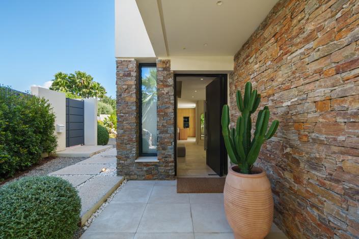 Image No.40-4 Bed Villa for sale