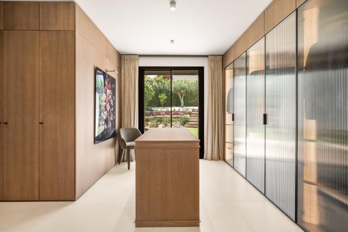 Image No.14-3 Bed Villa for sale