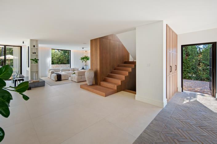 Image No.37-4 Bed Villa for sale