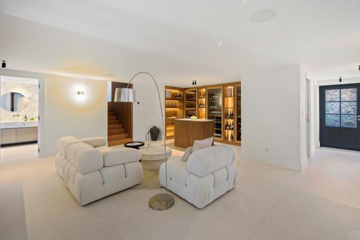 Image No.43-4 Bed Villa for sale