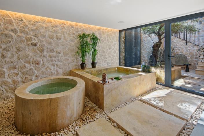 Image No.53-4 Bed Villa for sale
