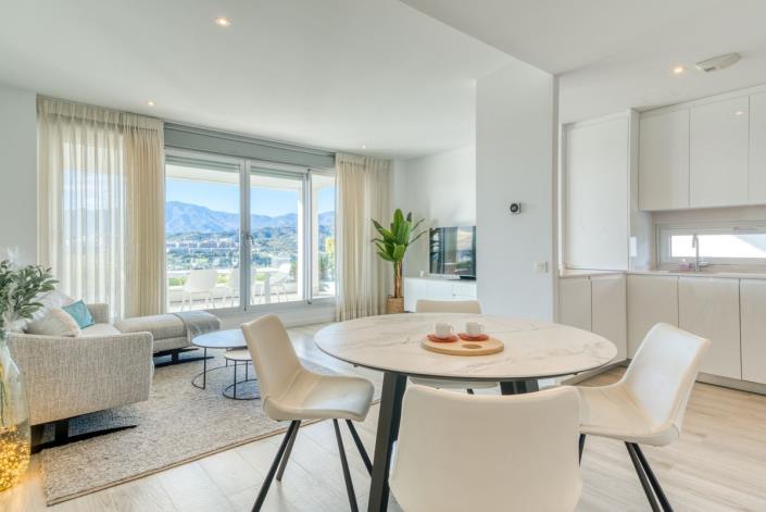 Image No.9-3 Bed Apartment for sale