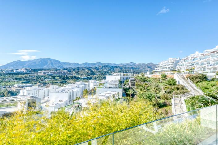 Image No.8-3 Bed Apartment for sale