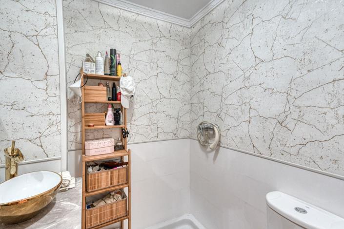 Image No.6-4 Bed Townhouse for sale