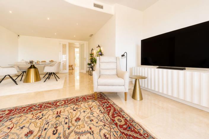 Image No.20-3 Bed Apartment for sale
