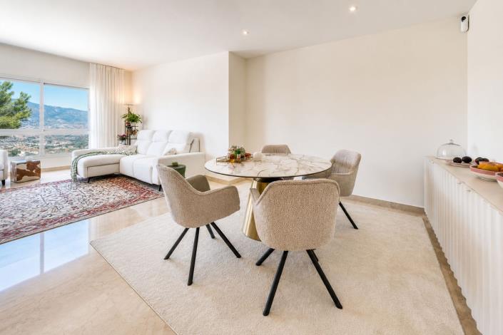 Image No.28-3 Bed Apartment for sale
