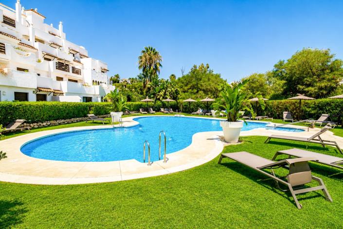 Image No.25-2 Bed Apartment for sale
