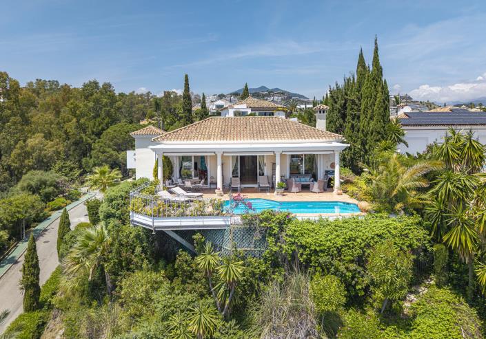 Image No.6-6 Bed Villa for sale