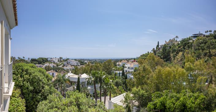 Image No.14-6 Bed Villa for sale