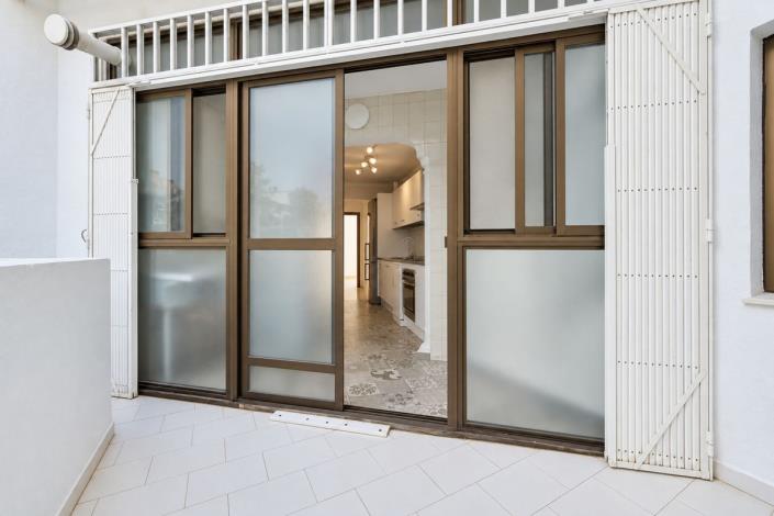 Image No.32-3 Bed Apartment for sale