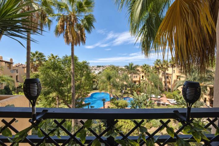 Image No.3-Appartement de 2 chambres à vendre à Estepona