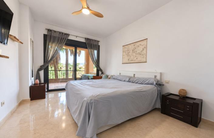 Image No.8-Appartement de 2 chambres à vendre à Estepona