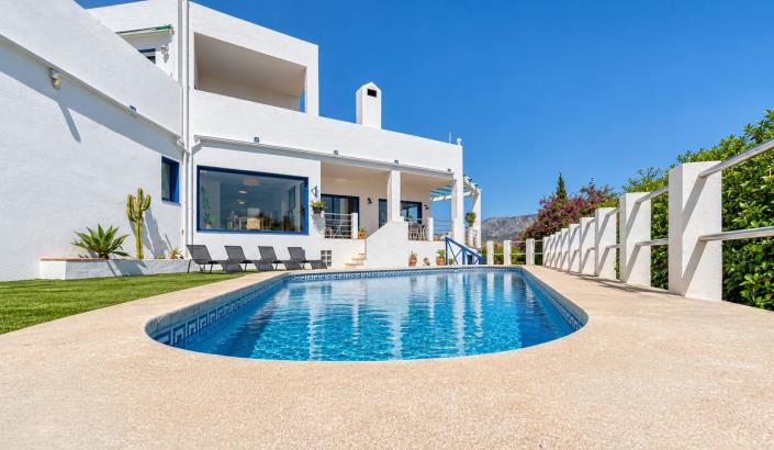 Image No.8-Villa de 4 chambres à vendre à Fuengirola