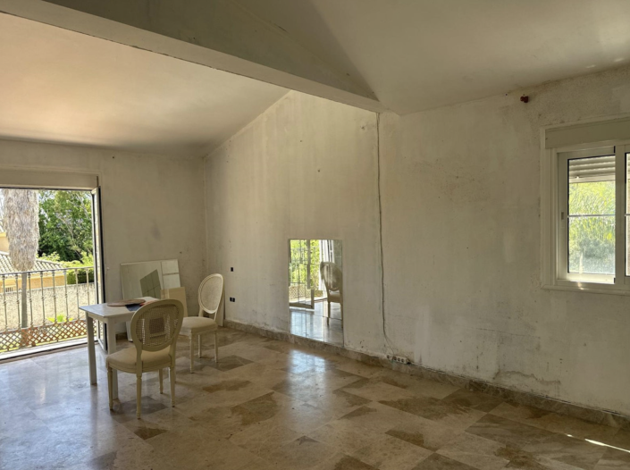 Image No.8-7 Bed House/Villa for sale