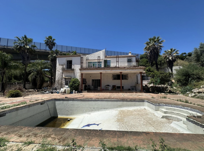 Image No.2-7 Bed House/Villa for sale