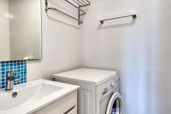 Image No.20-2 Bed Apartment for sale