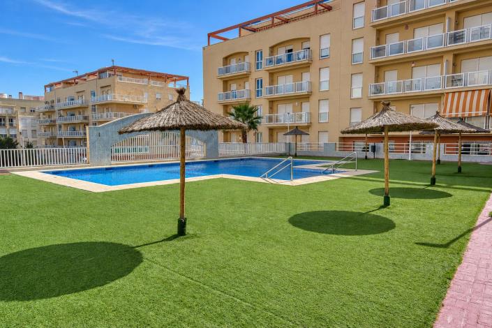 Image No.24-2 Bed Apartment for sale