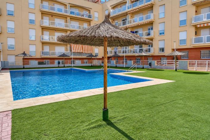 Image No.25-2 Bed Apartment for sale